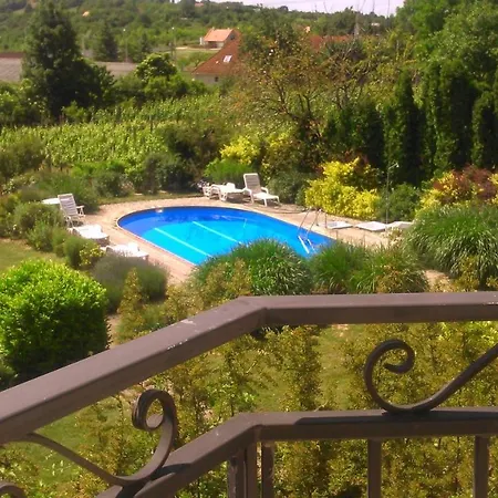 Prázdninový dům Raski Vendeghaz Felsőörs